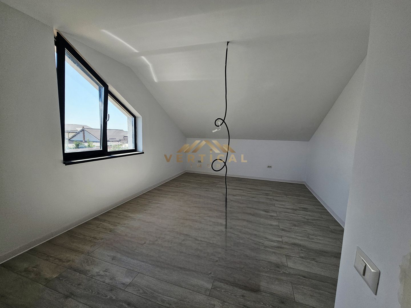 Casa 4 camere in comuna Berceni - Poză 16