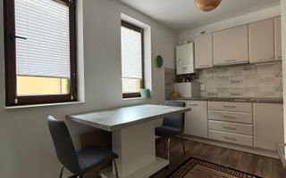 Apartament la vila,  4 camere, garaj, boxa, zona C. Turzii - Poză 5