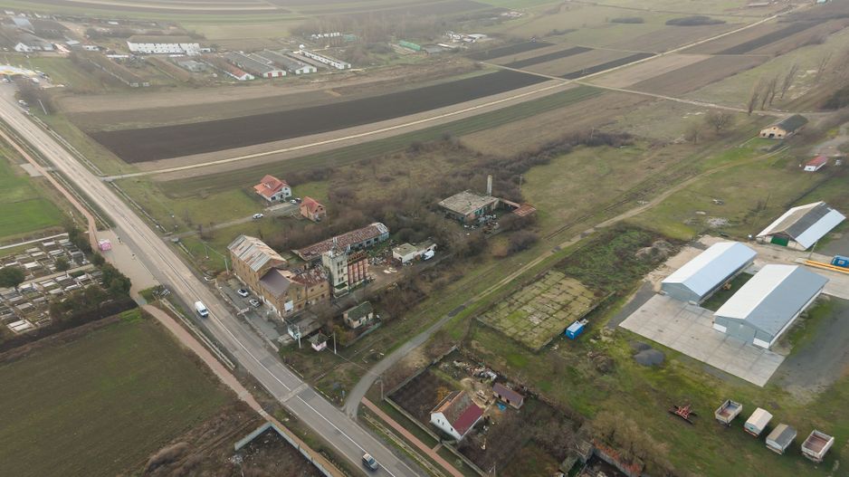 33 parcele intravilane 2 ha în Chișineu-Criș - Poză 6