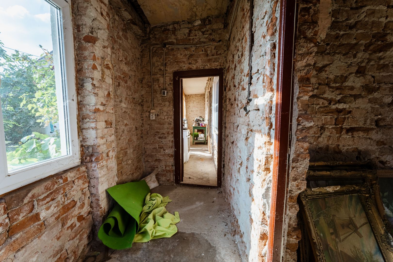 Apartament cu 3 camere Pârneava - Poză 8