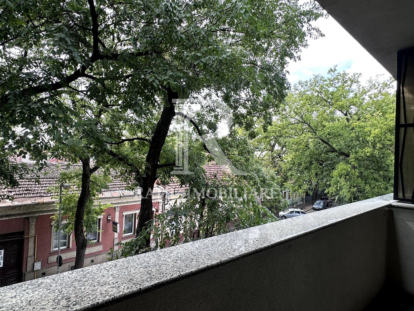 Apartament cu 3 camere | Ultracentral | Oradea - Poză 10