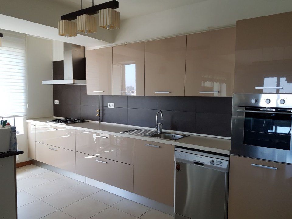 3 Camere Vitan Mall - Poză 3