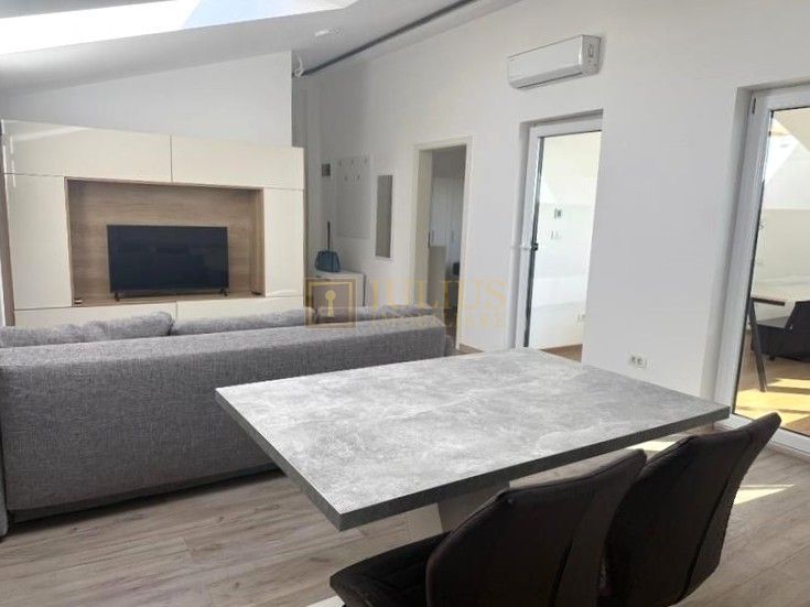 Apartament cu 2 camere in Dumbravita, loc de parcare - Poză 2