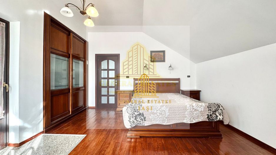 Vânzare Casă în Bucium cu Priveliște Panoramică - Poză 12