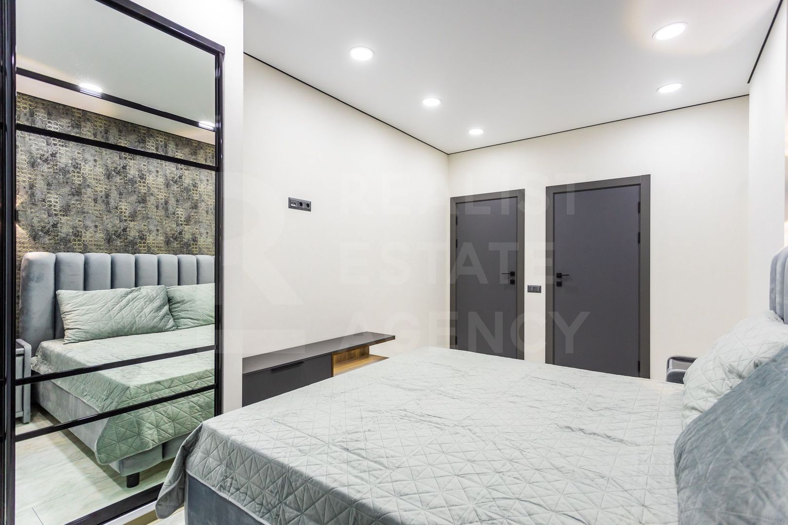 Vânzare, apartament, 2 camere, strada Nicolae Milescu Spătaru, Ciocana - Poză 14