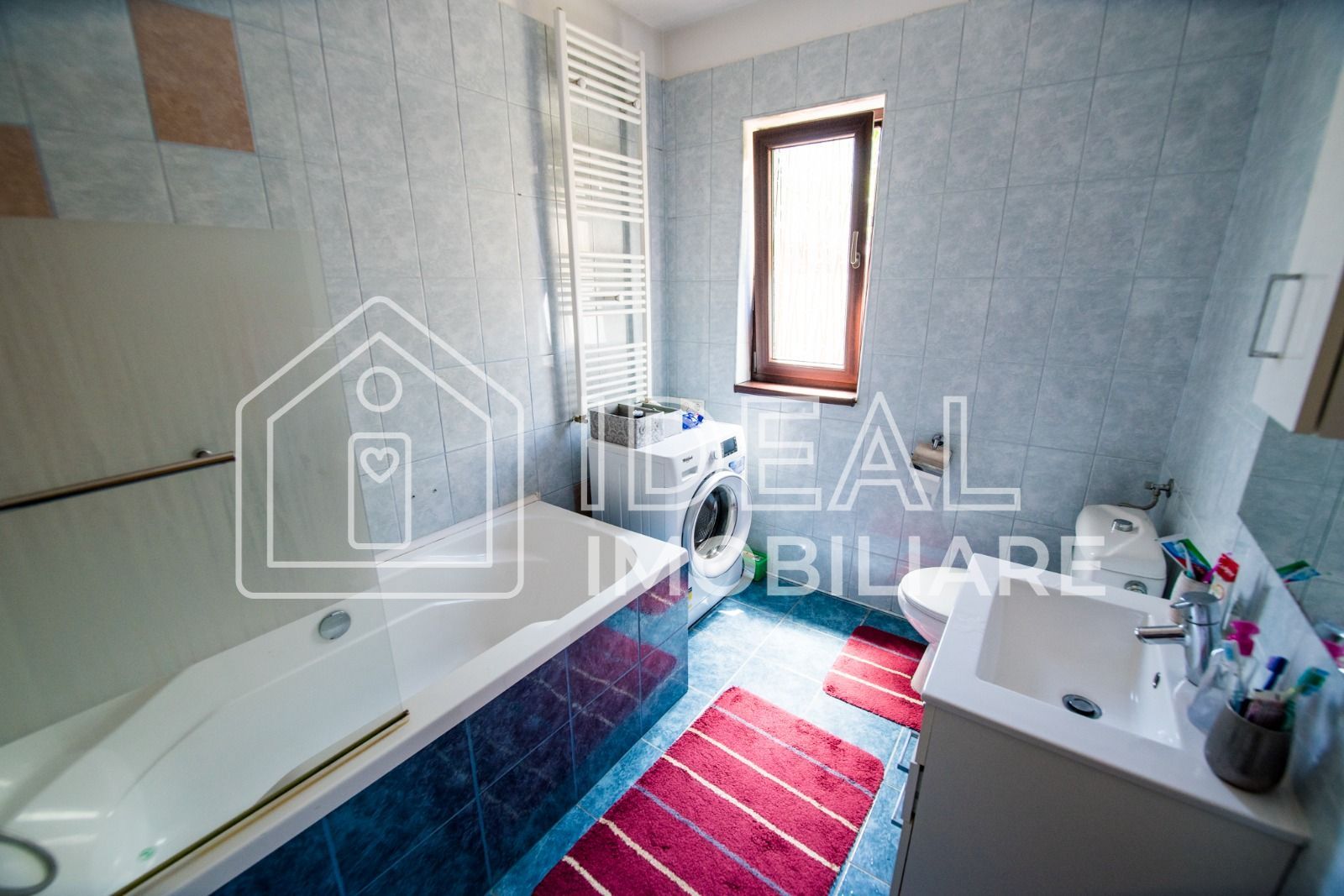 Casa Individuala cu 8 camere si 430 mp de curte, zona Calea Poplacii - Poză 23