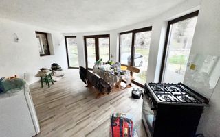 CASĂ 5 CAMERE 252 MP TEREN 1362 MP DRAGOSLAVELE ARGEȘ - Poză 12