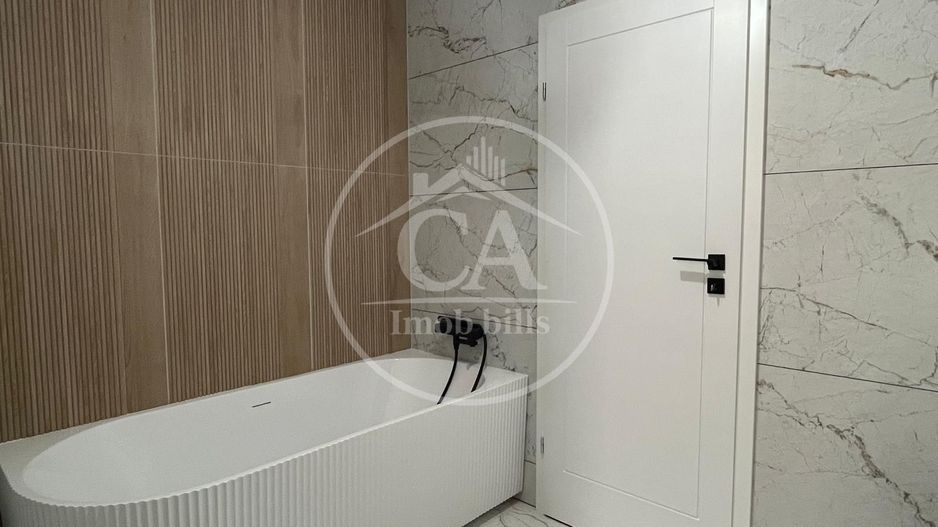 Casă de vânzare cu 4 camere în Santandrei , Bihor - Poză 8