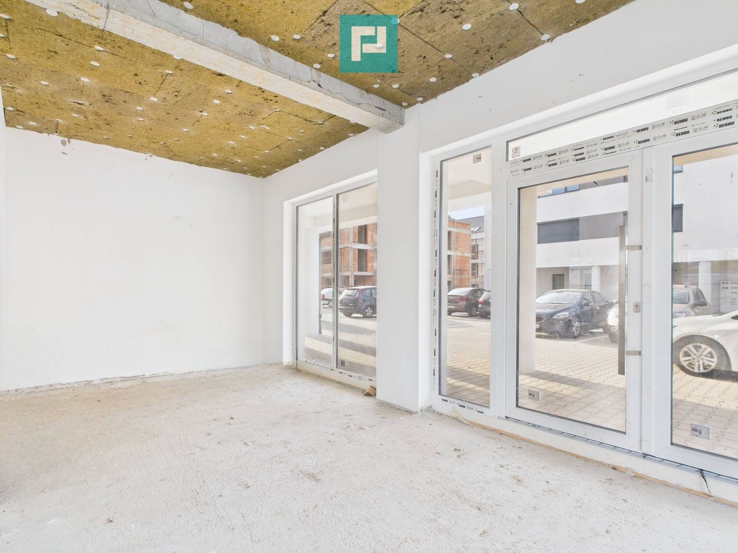 Spațiu comercial 83 mp - lângă Shopping City - Poză 10