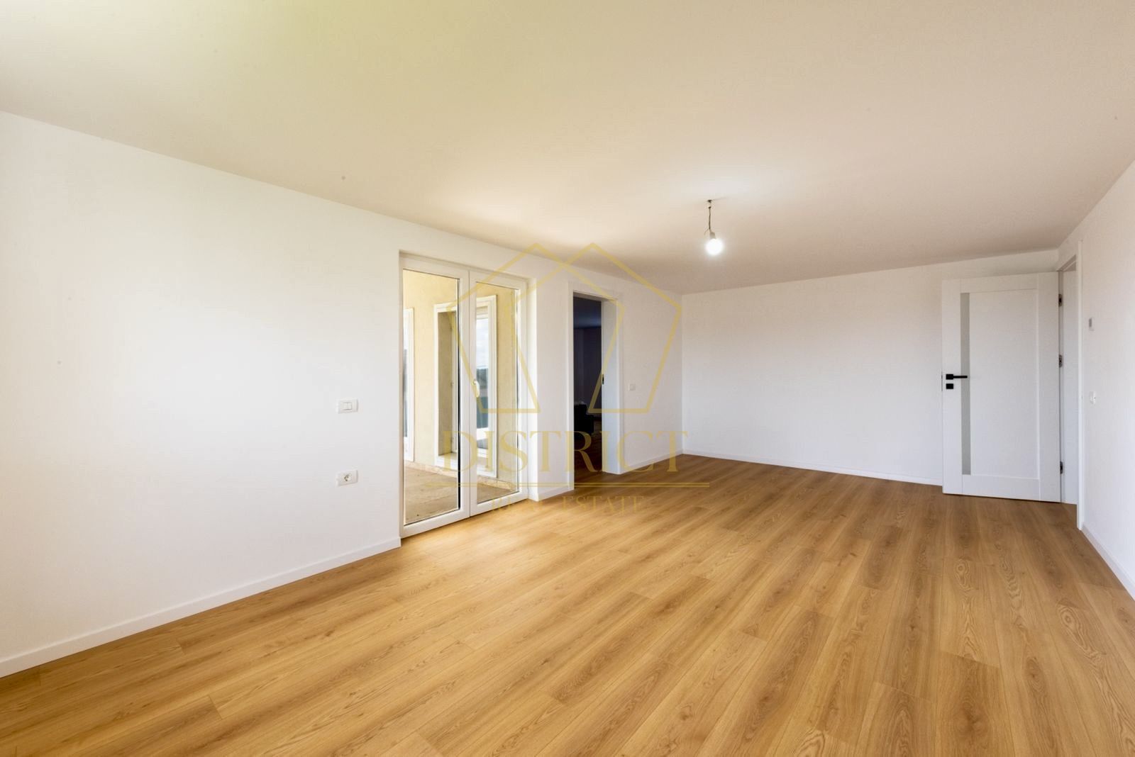 Vila cu 6 camere eficienta energetic 265 mp utili | Sacalaz | E-V - Poză 7