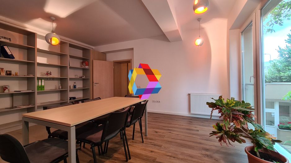 Spatiu birouri de închiriat Brasov - 45 mp # Plus-imo.ro - Poză 1