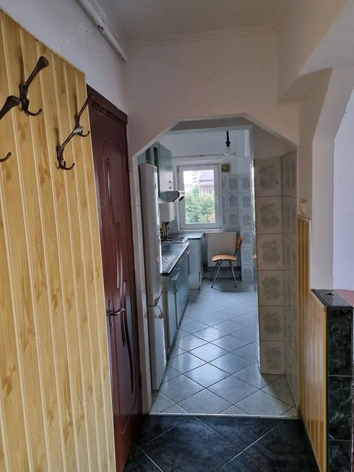 BRASADAS vinde ap 3 cam etaj 4/4 70mp Micro 16. - Poză 3