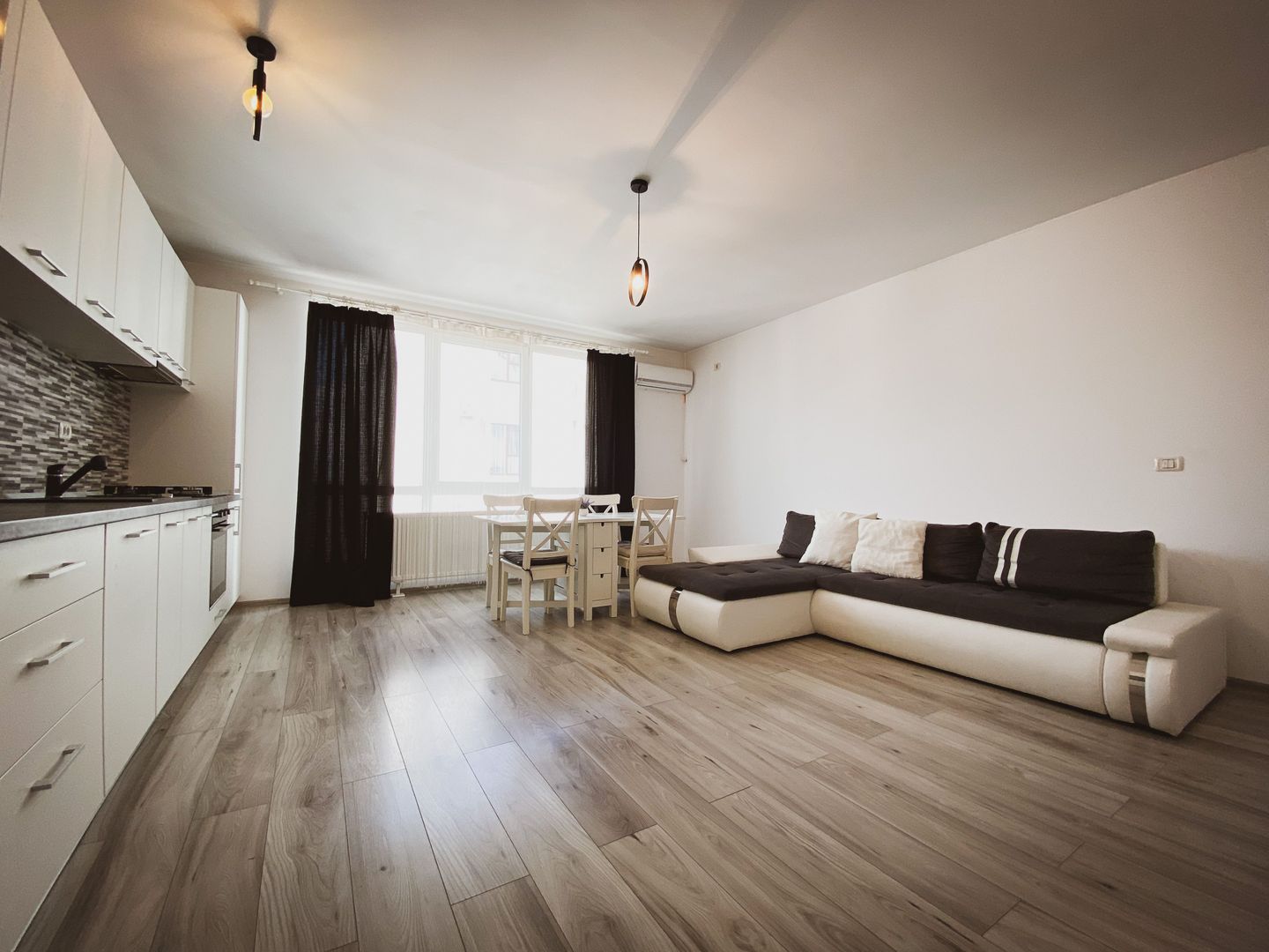 Available - 2 rooms - #forrent - Giroc - Poză 1