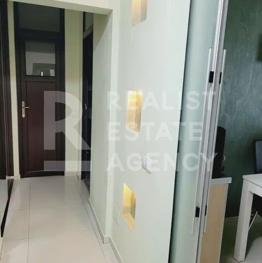 Vânzare, apartament cu 3 camere în zona Drumul Taberei - Poză 6