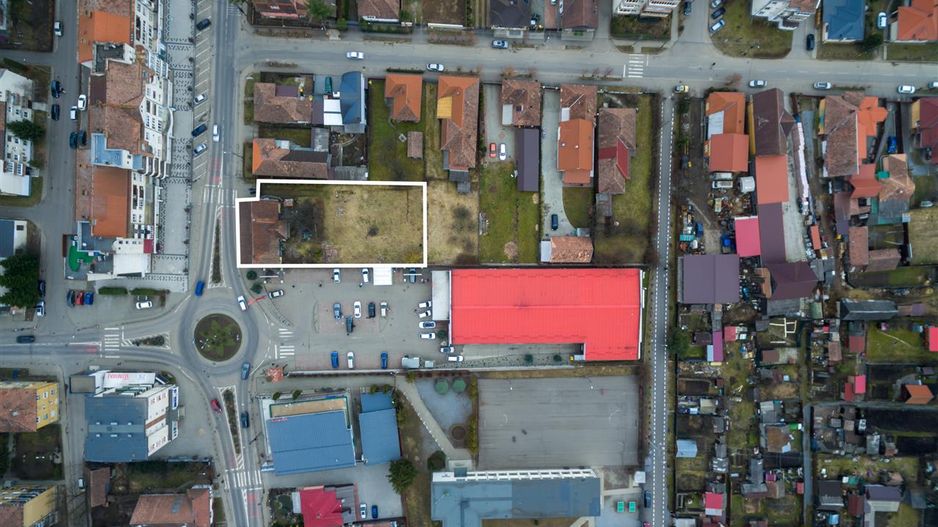 Potential pe segmentul rezidential/ comercial/ investitional, Central - Poză 1