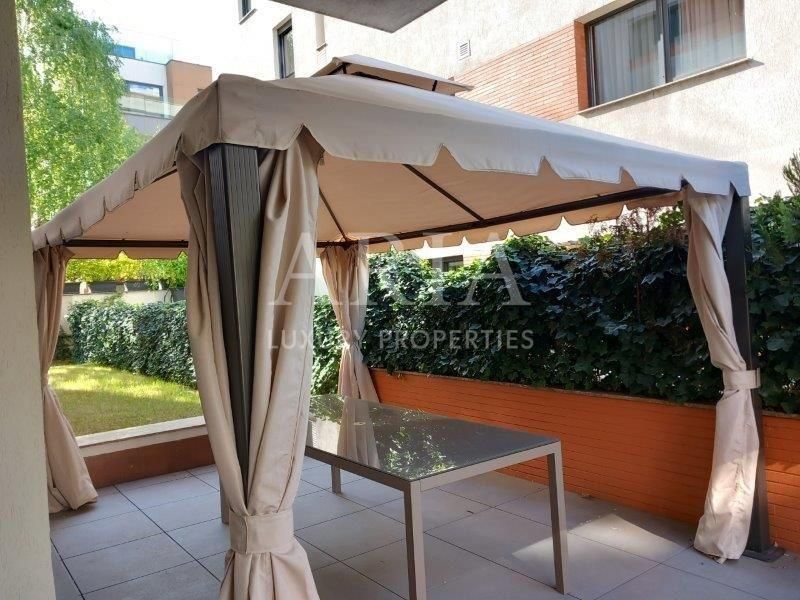 WASHINGTON RESIDENCE 4ROOMS GARDEN - Poză 14