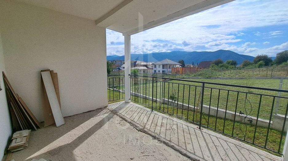 Duplex de vanzare 4 camere la cheie cu priveliste spre munte Cisnadie - Poză 3