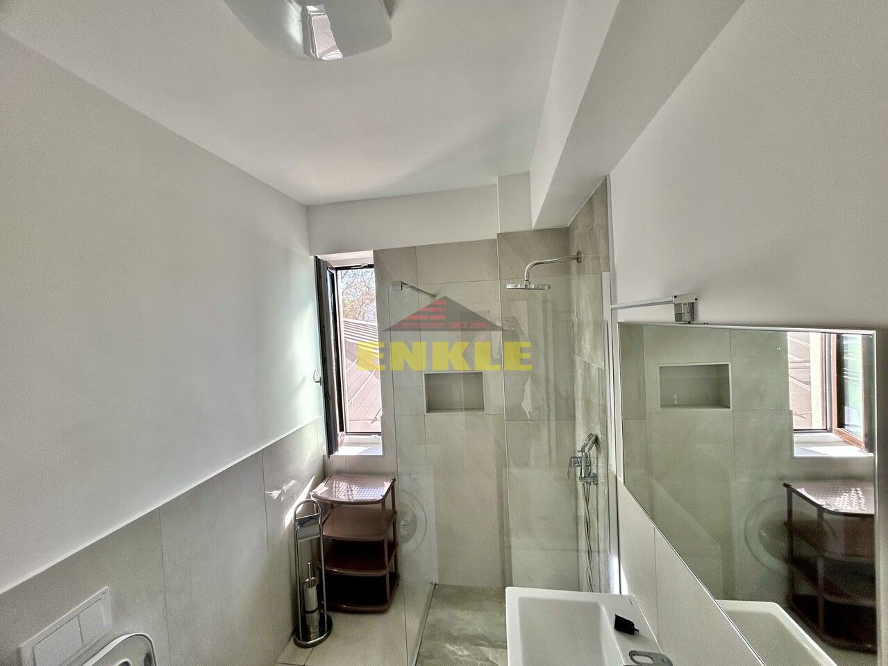 De închiriat apartament cu 2 camere in Bloc Nou - Poză 3