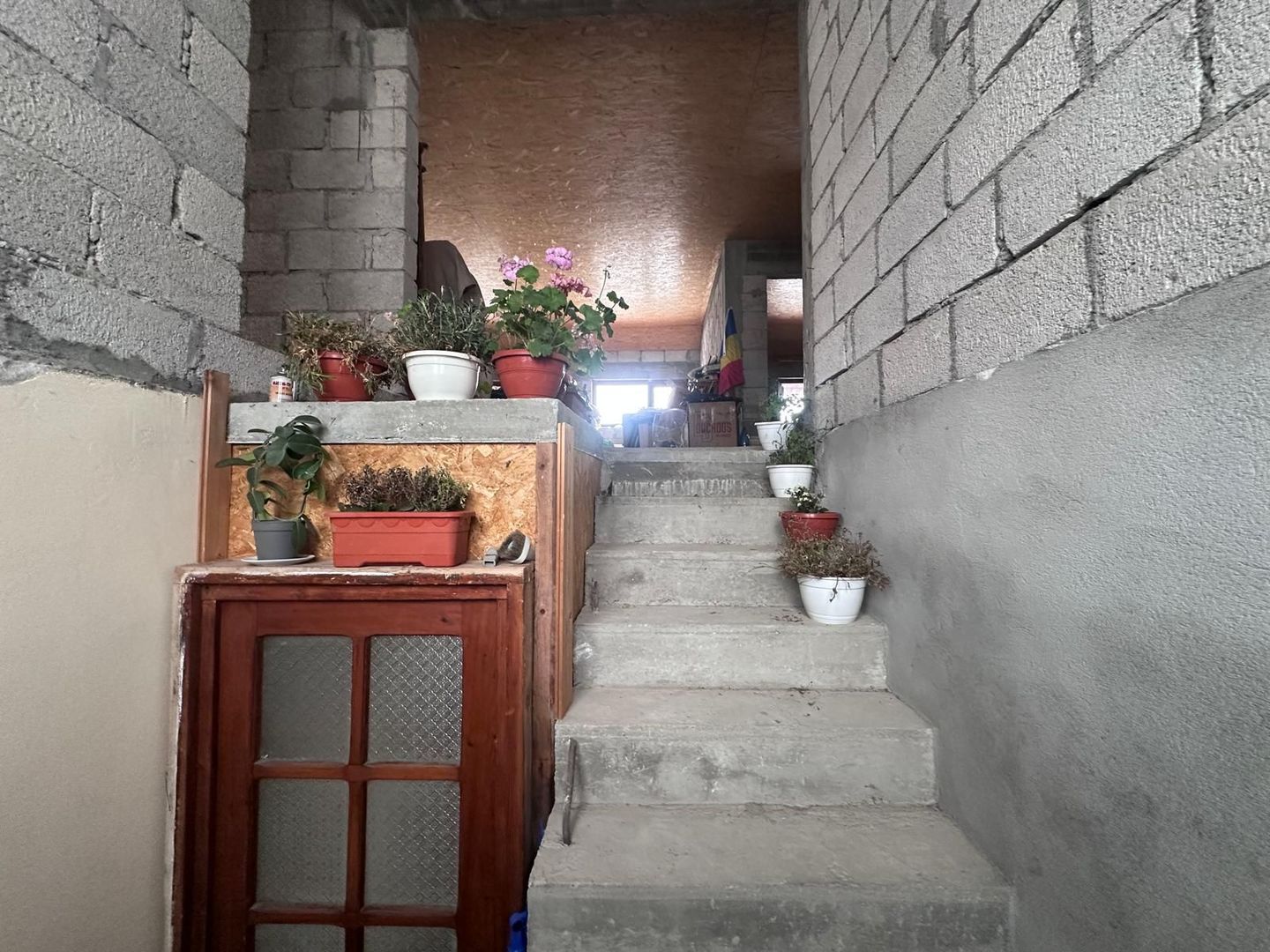 Casă de vânzare în Pucioasa! - Poză 19