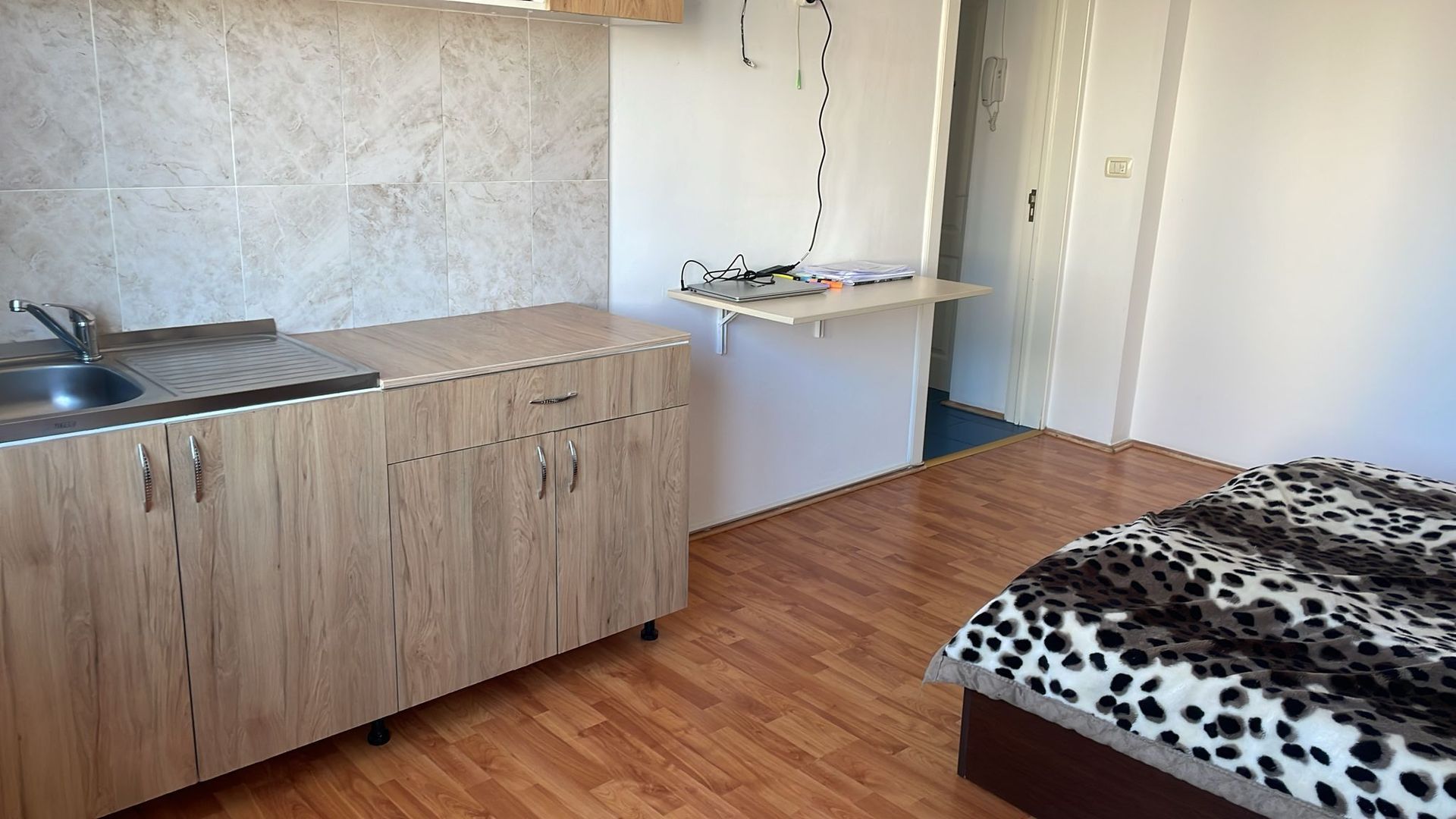Complex-Studentesc | 1 Camera  | Centrala Proprie. - Poză 2