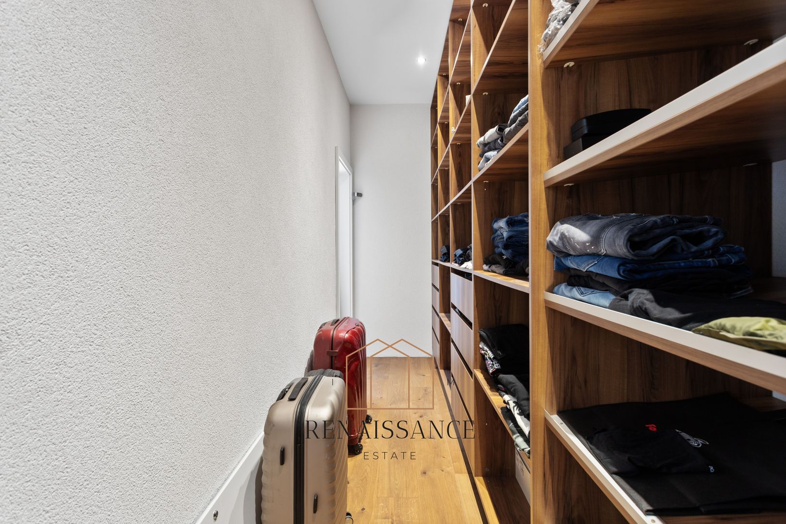 Giroc Vila Exclusivista | 5 Camere 235mp Utili P+1E Stil Mediteranean - Poză 12