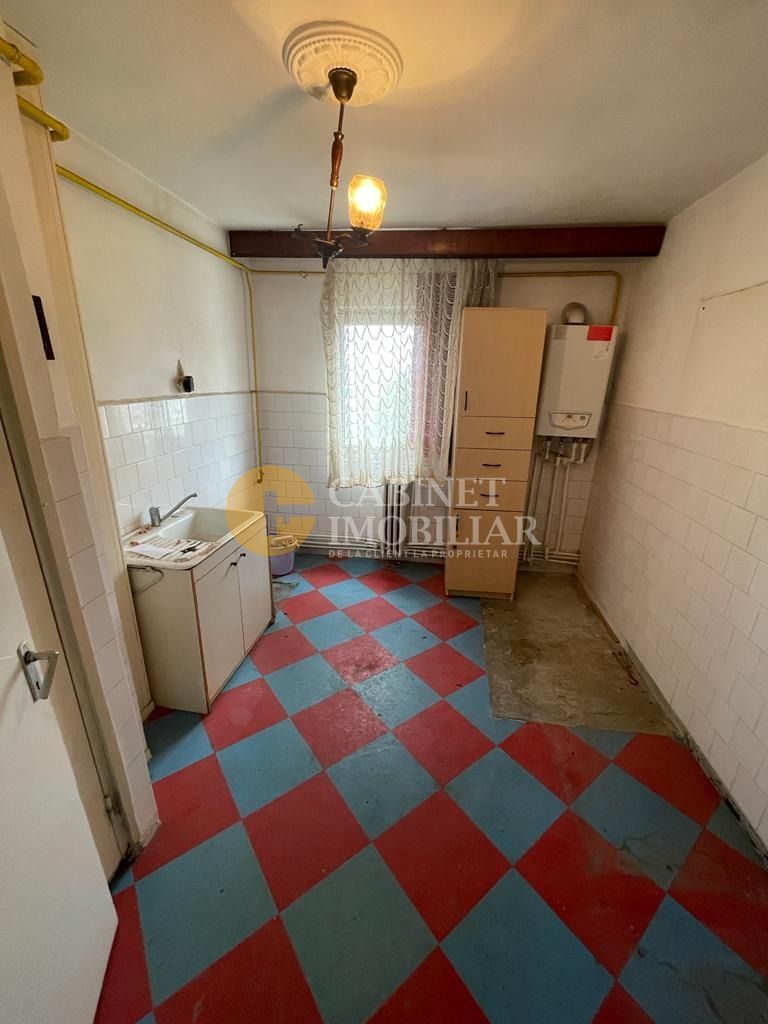 3 camere decomandat, modelul cu 2 bai, 2 balcoane, etaj 2, zona Dacia - Poză 4