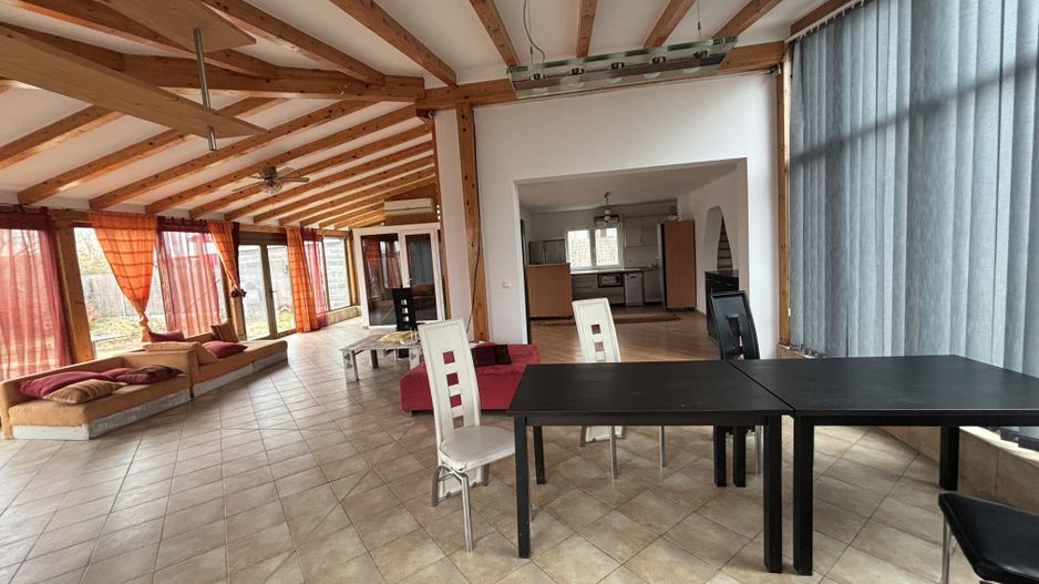 Individuala cu piscina - Poză 1