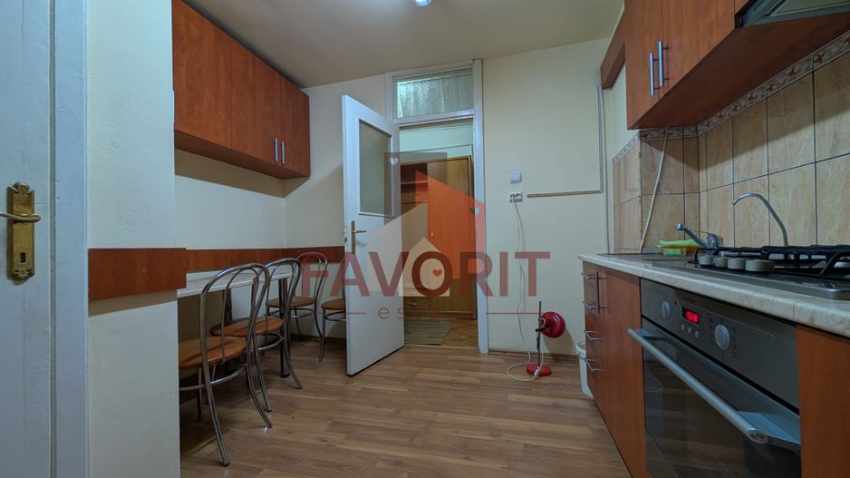 3 camere | parter | 2 bai | mobilat si utilat | zona  excelenta | boxa la subsol - Poză 2