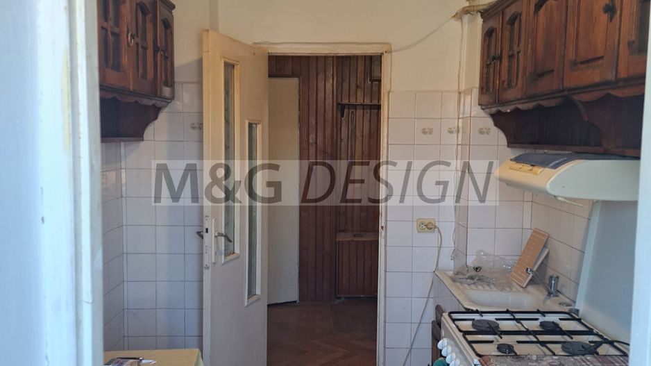 Apartament 3 camere Lipovei etaj 1 cu centrala - Poză 3