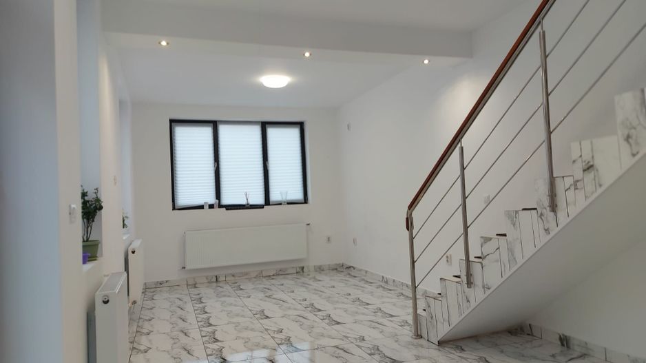 Casa de inchirat Blv Decebal Piata Alba Iulia Mall Vitan construcţie 2023 - Poză 9