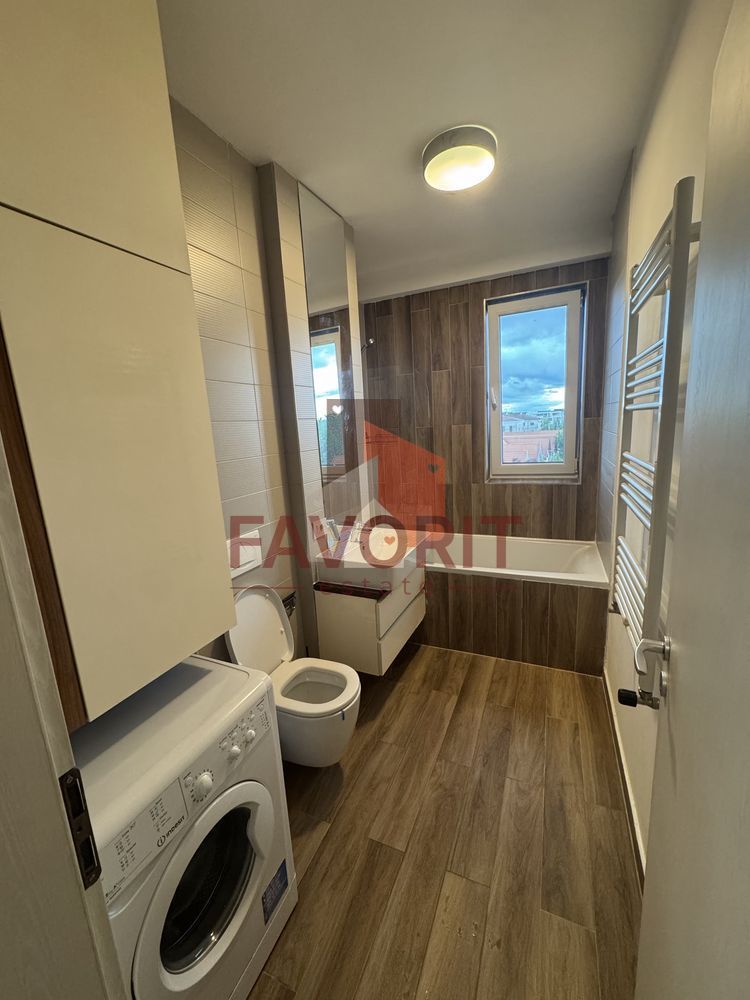 Etaj intermediar. Bloc nou cu lift. Pozitie excelenta - Poză 4