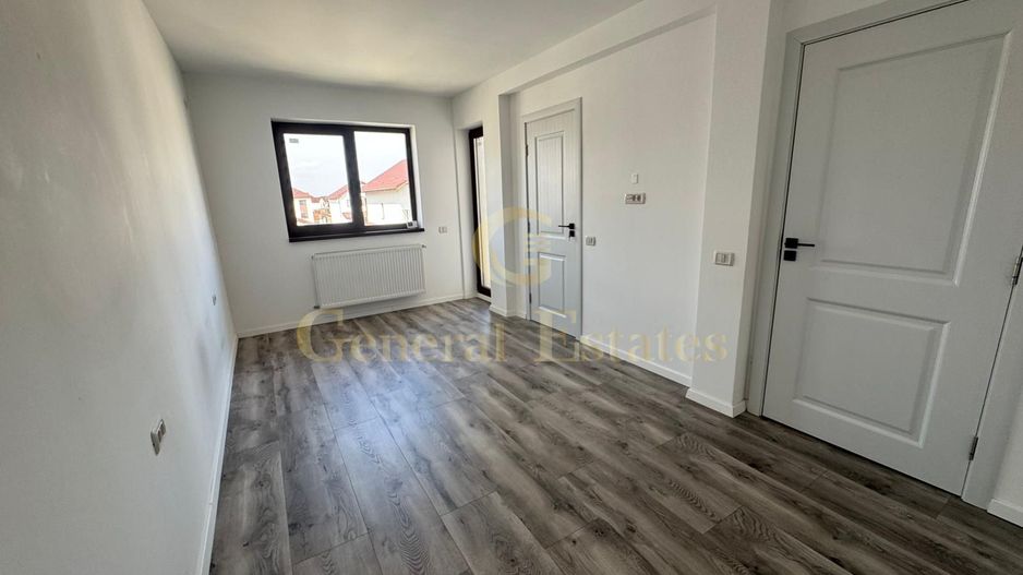 Chirie Casă tip duplex  4 camere - Poză 6
