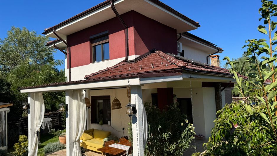 CASA INDIVIDUALA LANGA PADURE | MOBILATA SI UTILATA - Poză 1