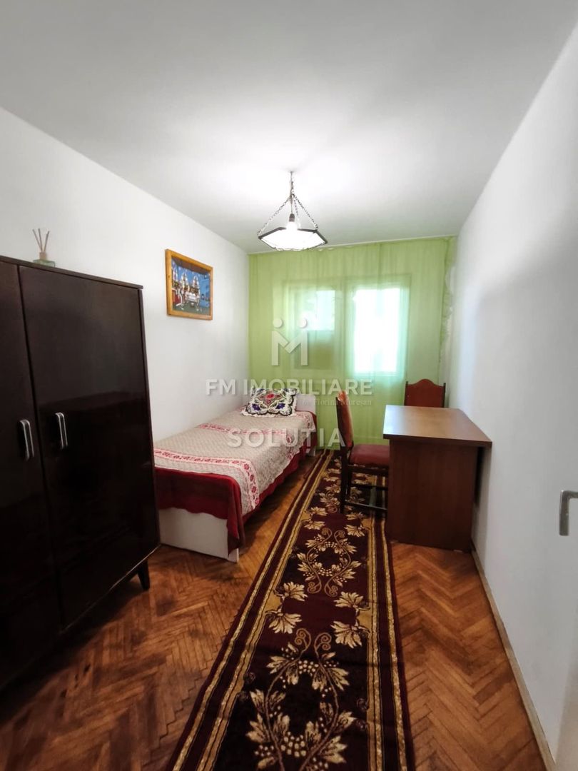 De închiriat apartament cu 3 camere - etaj 1- bd-ul Decebal - Poză 8