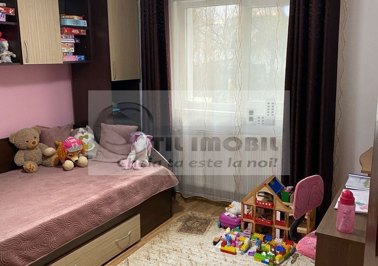 Apartament 3 camere, 62 mp in Dacia, 135000 euro. - Poză 3