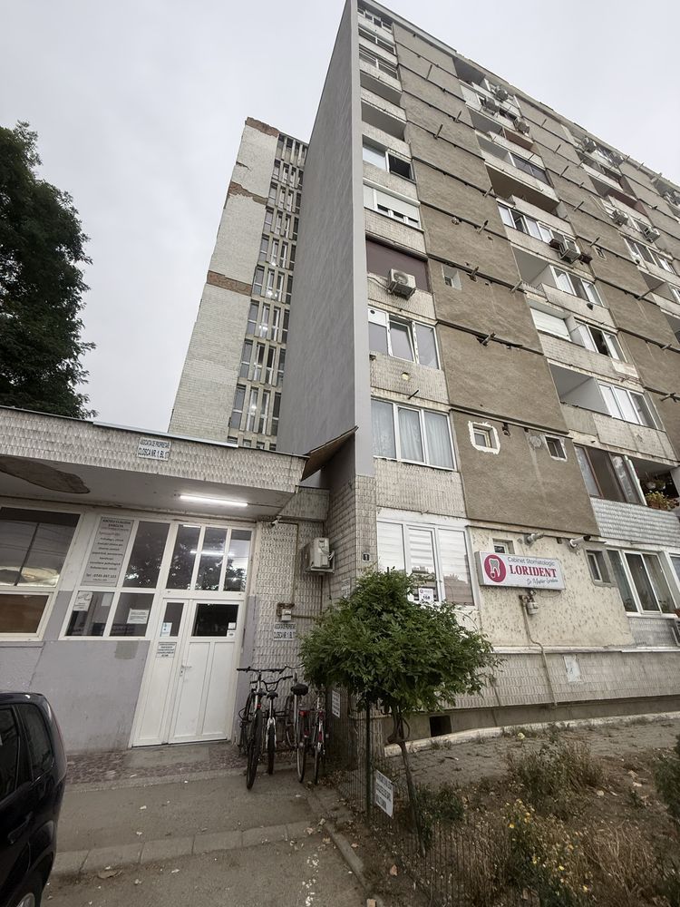 BRASADAS vinde garsonieră 28mp. etaj 8 in zona Burdea. - Poză 1