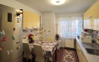 Apartament 3 camere | zona Gării | etaj 4 | garaj inclus | - Poză 1