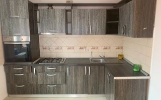 Închiriez Casă Tătărași - Poză 4