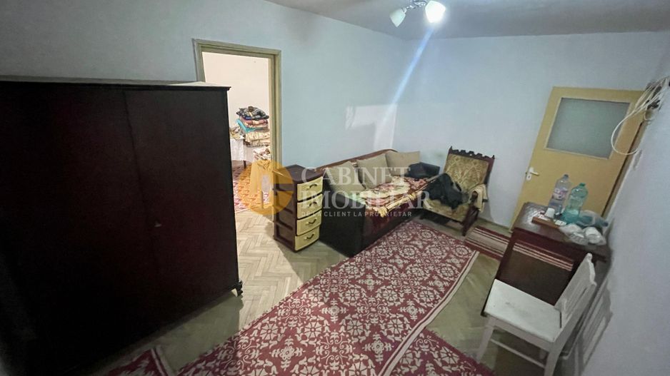 Apartament cu 2 camere - Etaj Intermediar - Zona Olimp - Poză 2