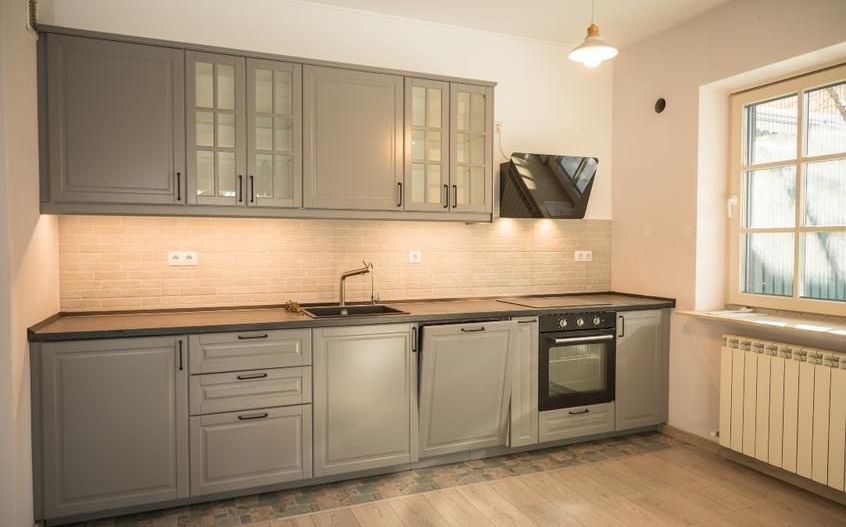 Pipera - Vilă modernă cu 4 dormitoare, curte generoasă și parcare subterană - Poză 4