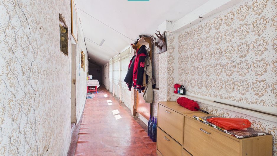 Casă la doar 6km de graniță cu România - Poză 14