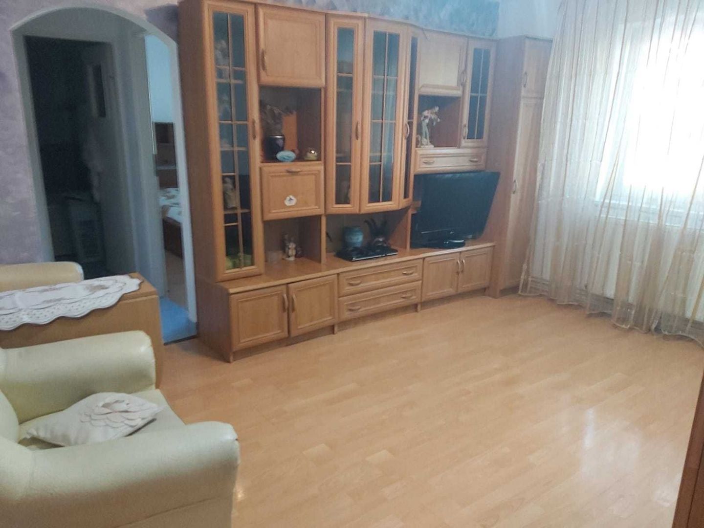 BRASADAS vinde ap 3 cam utilat etaj 2/4 Micro14 Prahova. - Poză 2