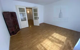 Casa singur in curte - zona Schei - Poză 20
