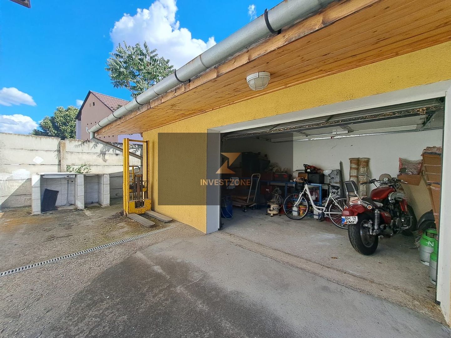 Proprietate 450 mp pe Calea Clujului cu teren de 787mp in Oradea - Poză 3