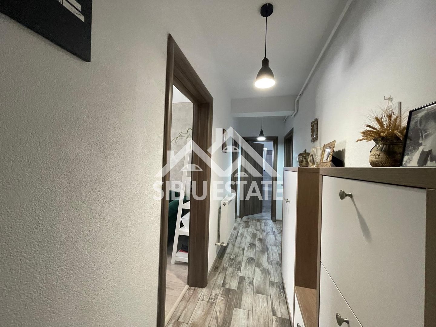 Apartament Premium cu 2 camere et,1-s.utila 50 mp mobilat si utilat - Poză 10