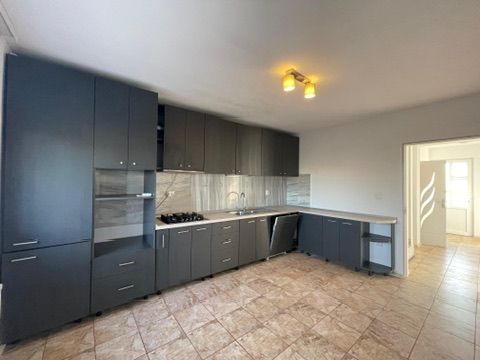 Duplex cu 4 camere la 190.000€, amplasament excelent| Mosnita Noua| - Poză 3