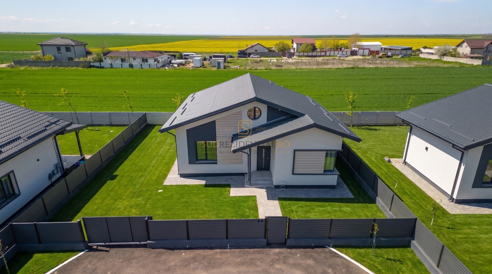 Casa cu 4 camere, Frumusani, panouri solare, pompe caldura - Poză 1