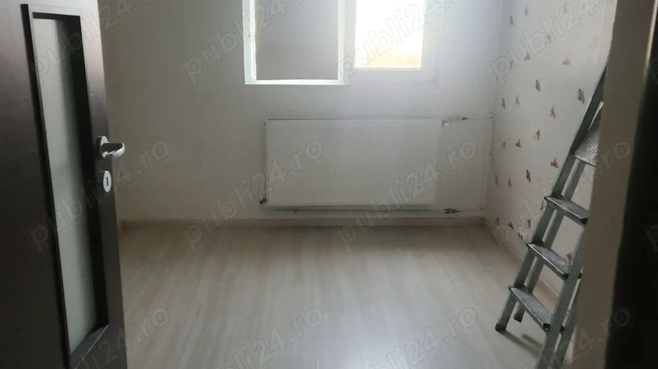 Apartament 3 camere de vanzare Favorit - Poză 8