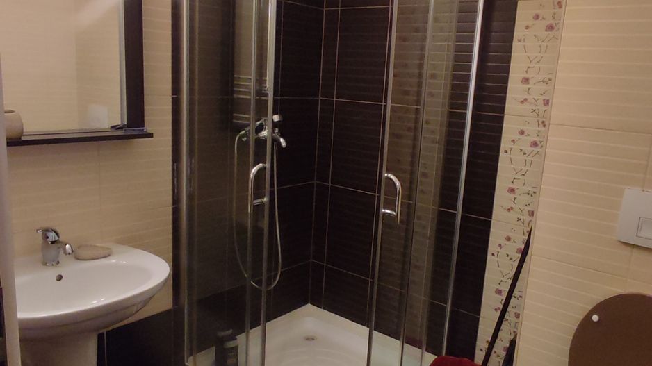 Ocazie- apartament cu 3 camere pe 2 nivele la 5 minute de Iulius Mall - Poză 3