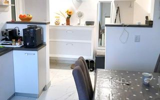 Apartament 2 camere, Cetate, zona piata, et.3, renovat - Poză 3